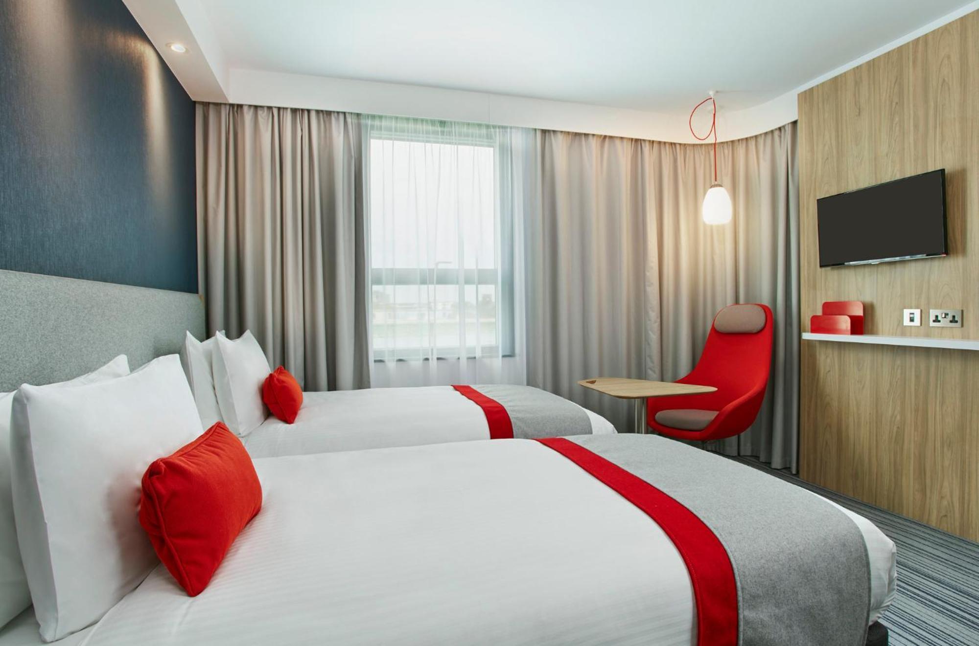 Holiday Inn Express Ajaccio By Ihg Екстериор снимка