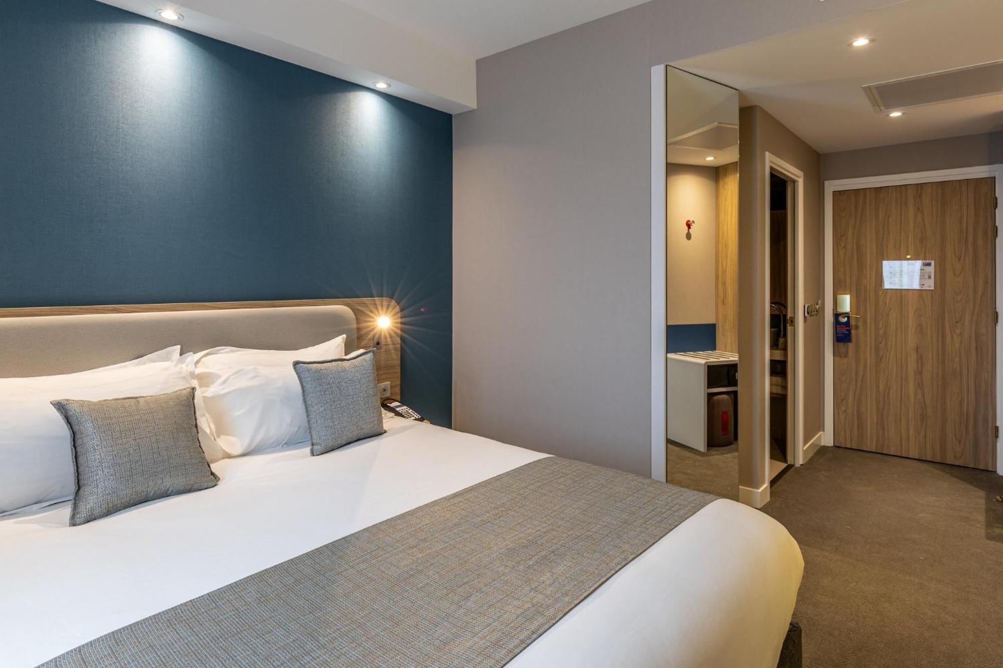 Holiday Inn Express Ajaccio By Ihg Екстериор снимка