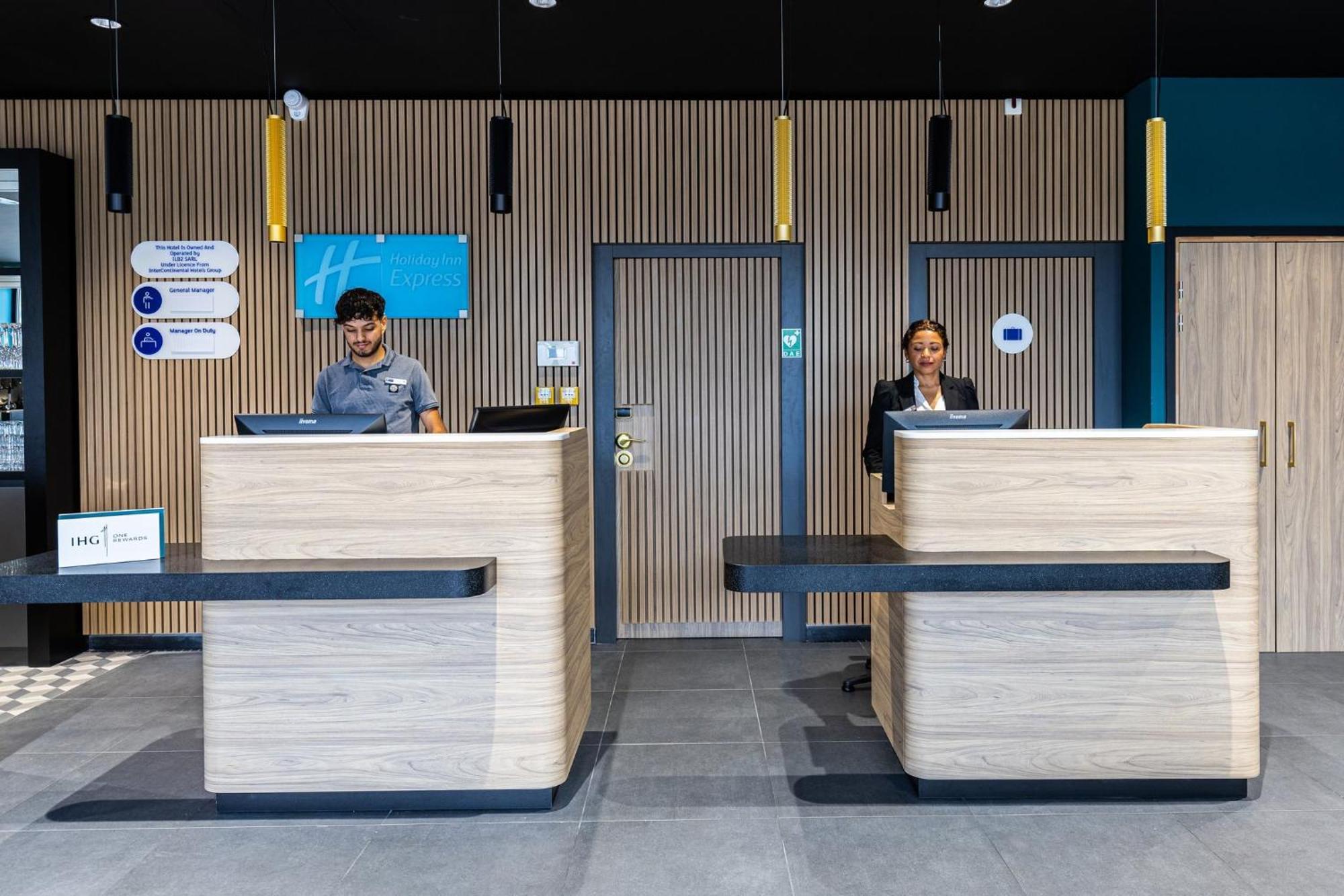 Holiday Inn Express Ajaccio By Ihg Екстериор снимка